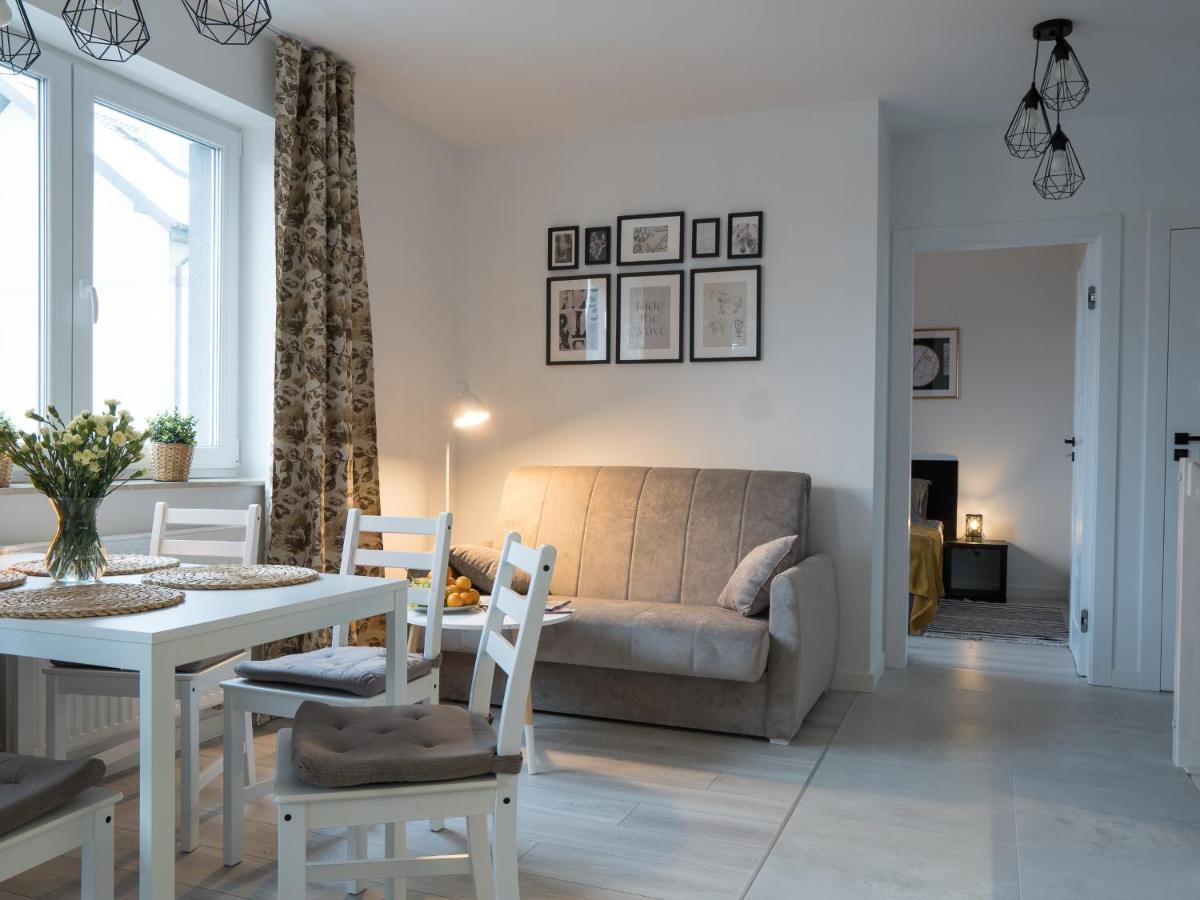 Apartament Clever 2 Kamienica Grochow Varsavia Esterno foto